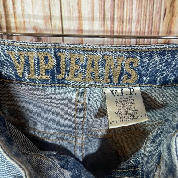 VIP Jeans, Size 13/14, Juniors Distressed Blue Light Wash Jeans 33" Waist - Picture 4 of 7